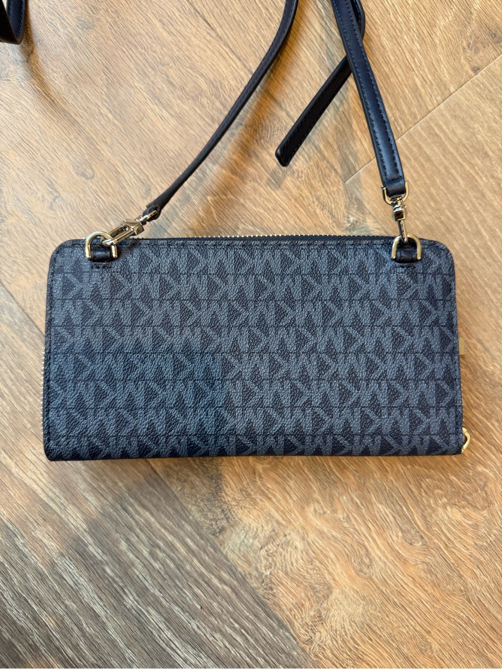 Michael Kors Blue and Dark Gray MK Signature Crossbody Wallet NWOT